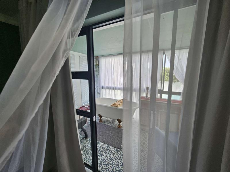 4 Bedroom Property for Sale in Duyker Eiland Western Cape